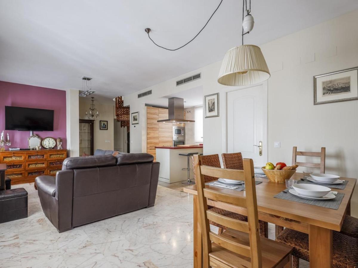 Fantastico Duplex 2 Terrazas 3 Habitaciones 2 Banos Seville Luaran gambar