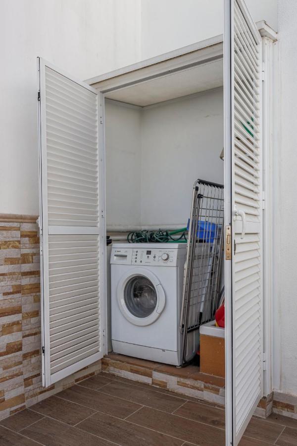 Fantastico Duplex 2 Terrazas 3 Habitaciones 2 Banos Seville Luaran gambar