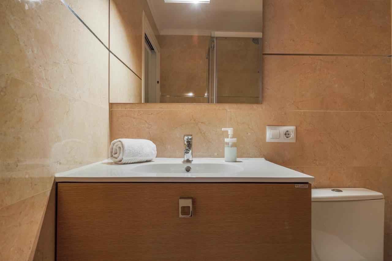 Fantastico Duplex 2 Terrazas 3 Habitaciones 2 Banos Seville Luaran gambar